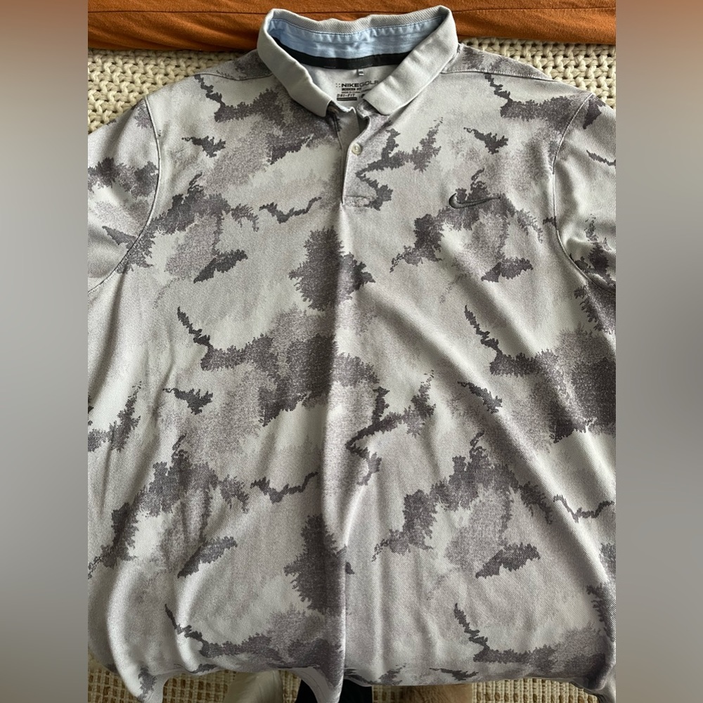 Nike Golf Shirt